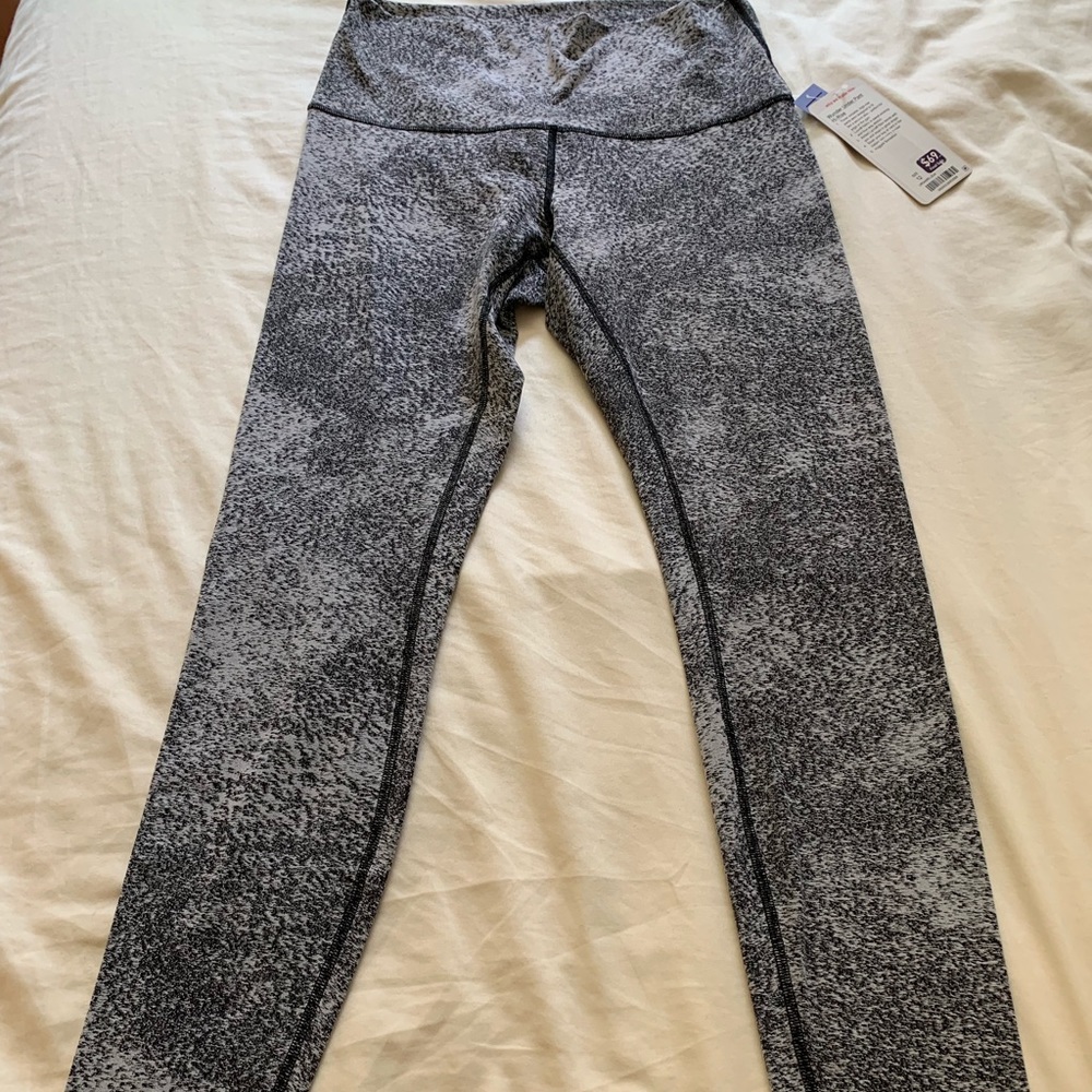 Lululemon Wunder Under Hi-Rise full length pant